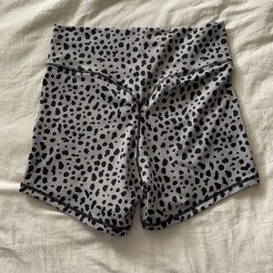 Balance Athletica Ascend short